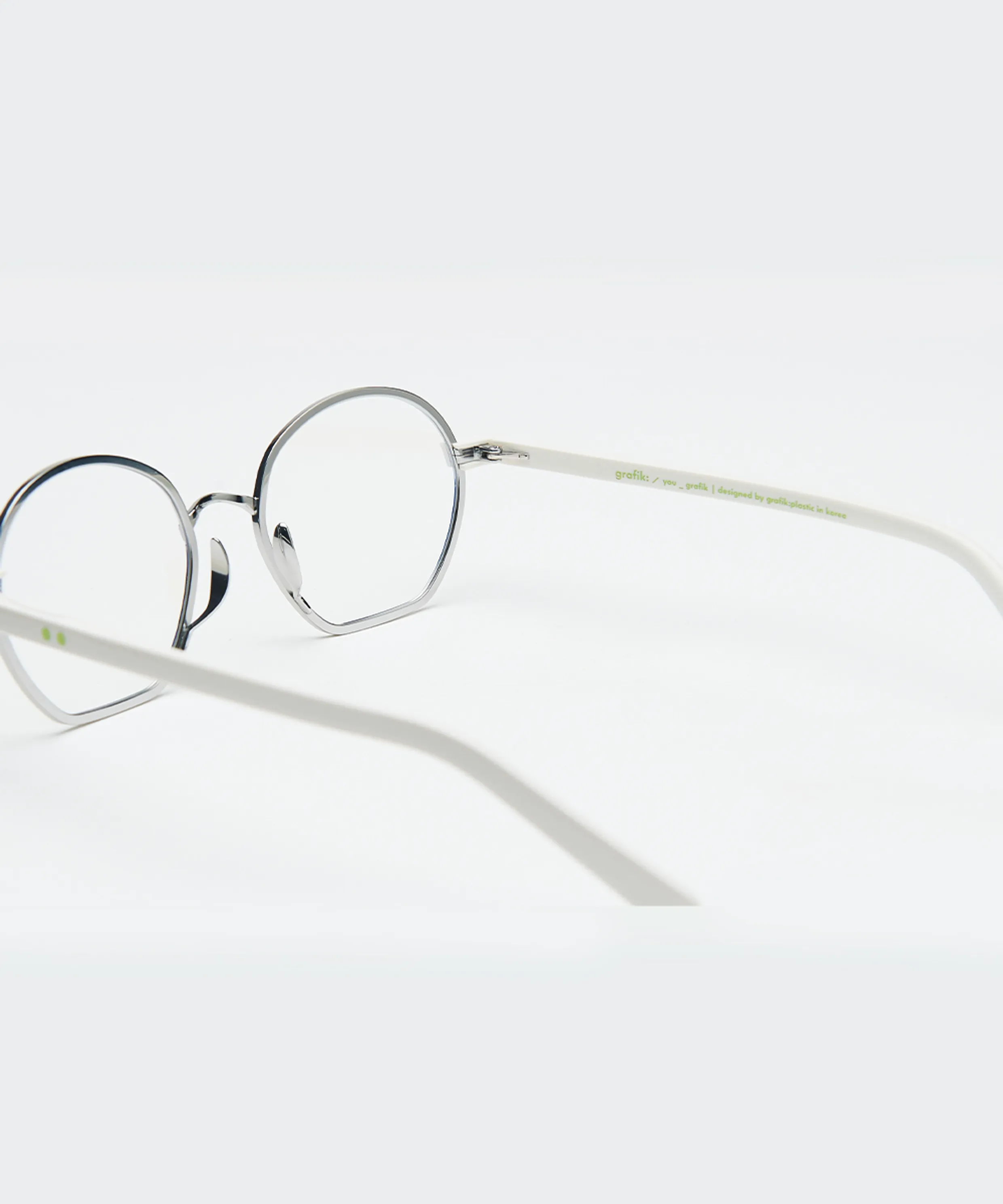 Jacob_silver off_white