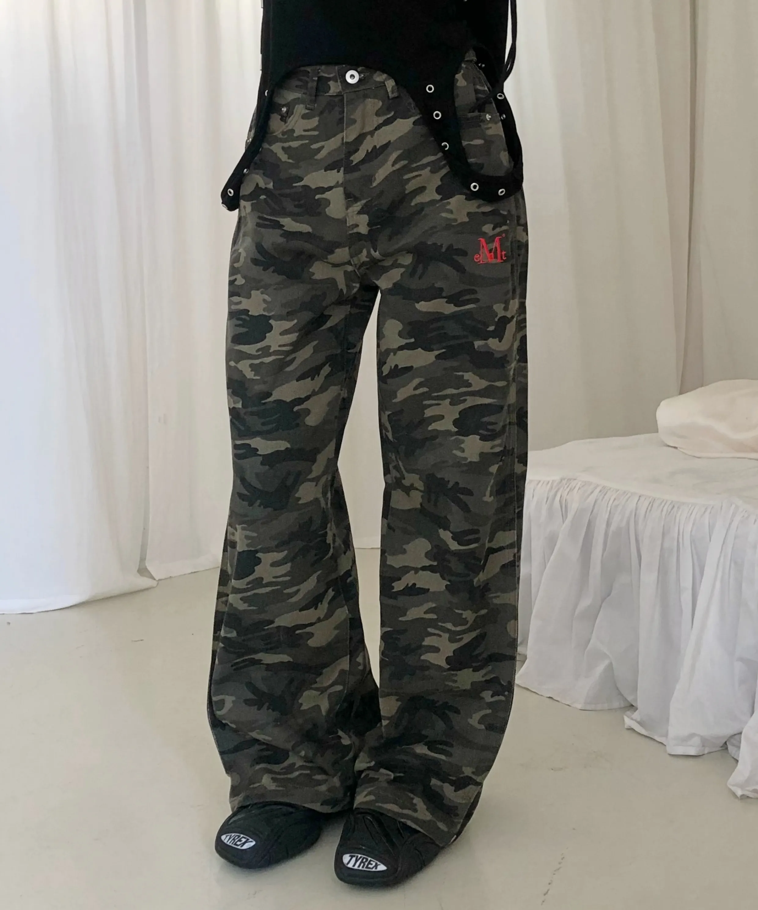 Carve Side Pintuck Camo Wide Cotton Pants Unisex