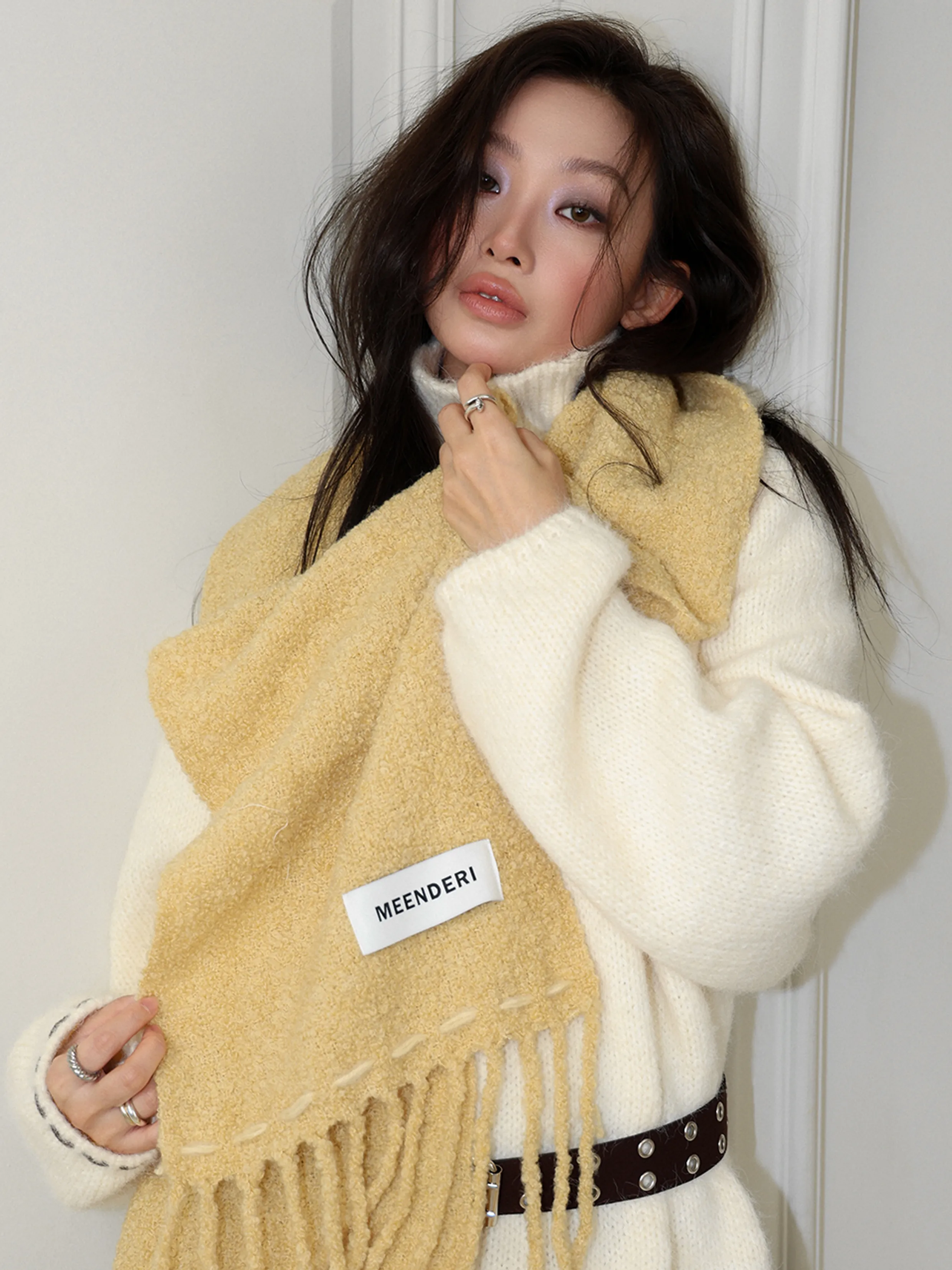 BOUCLE STITCH LONG MUFFLER - YELLOW