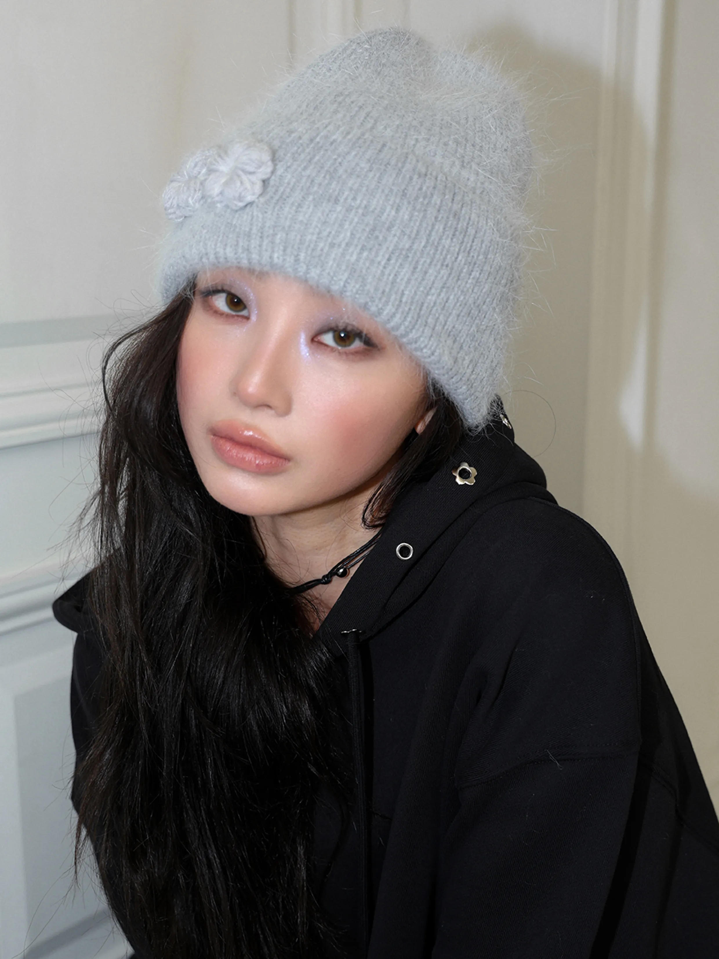 FLOWER FLAKE ANGORA BEANIE - GREY
