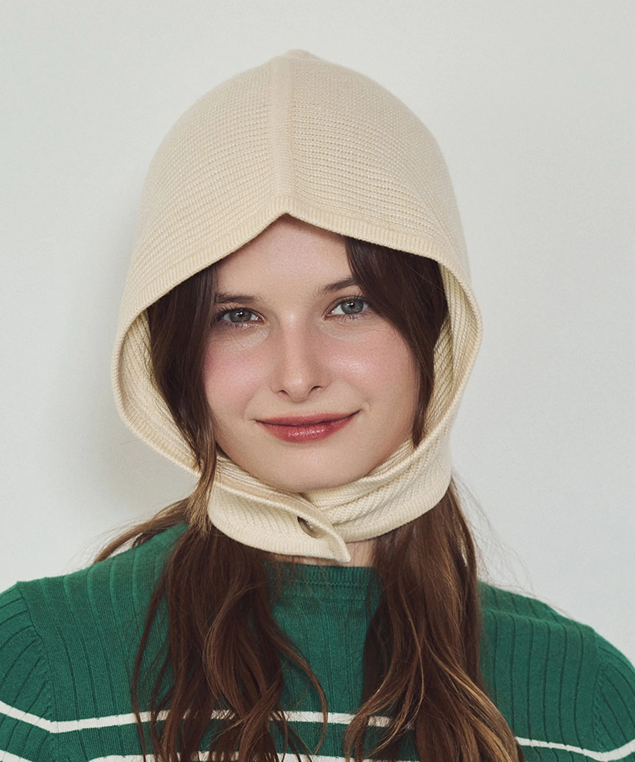 FLOWER FLAKE ANGORA BEANIE - GREY