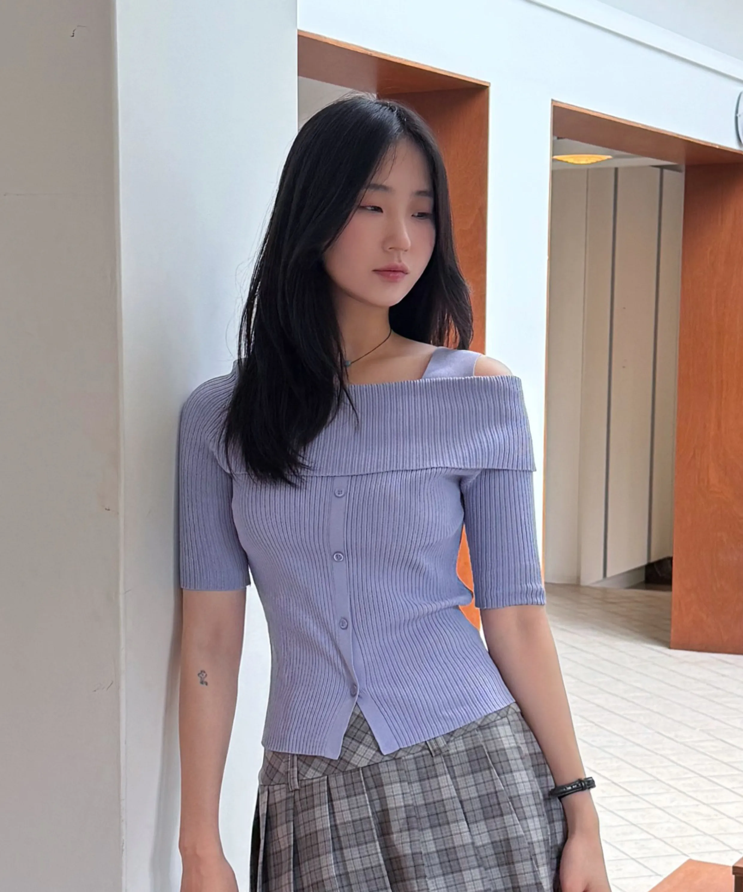 [5 Colors] Solid Unbalanced Off-Shoulder Sweater
