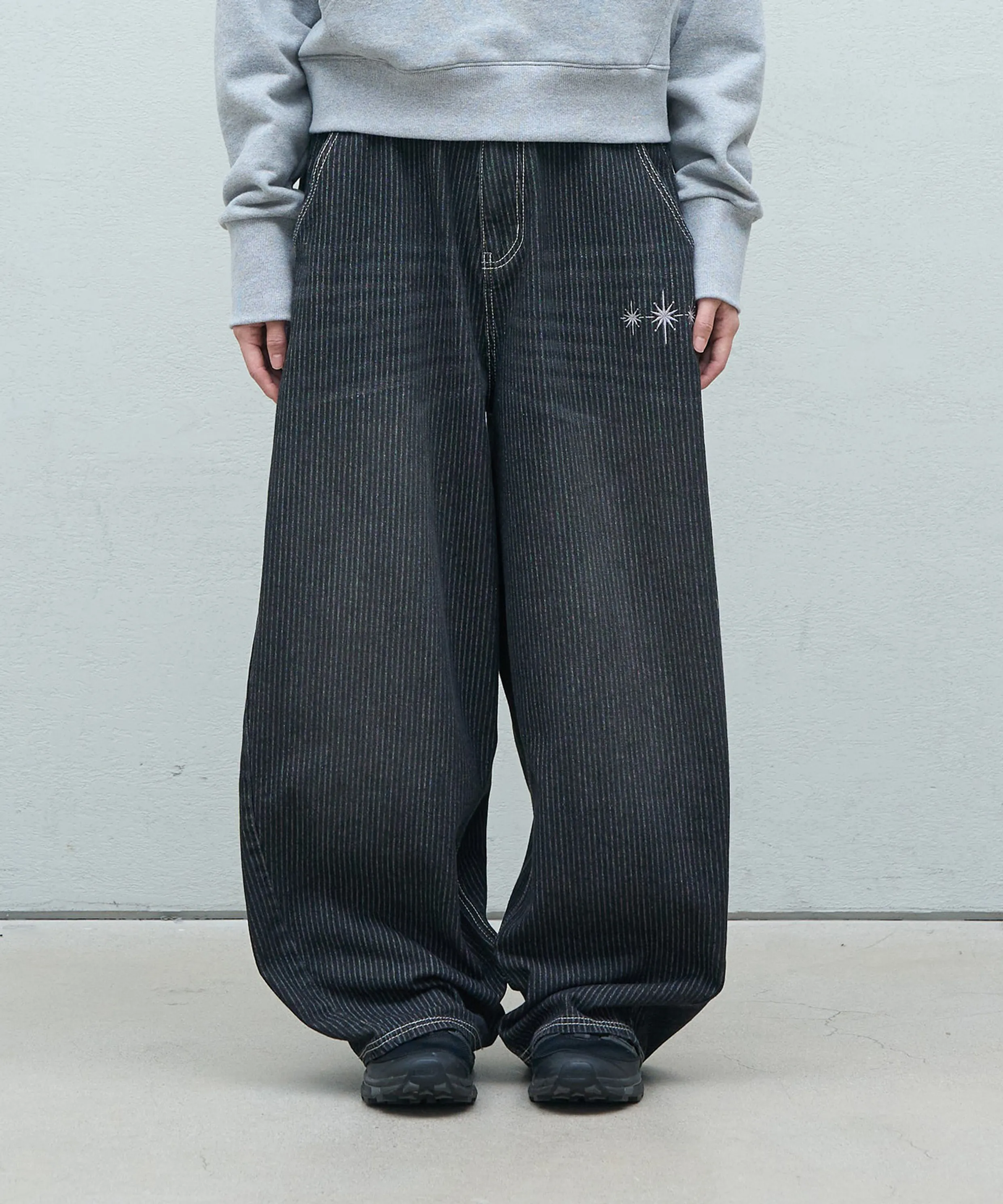 White Logo Striped Denim Pants - Black