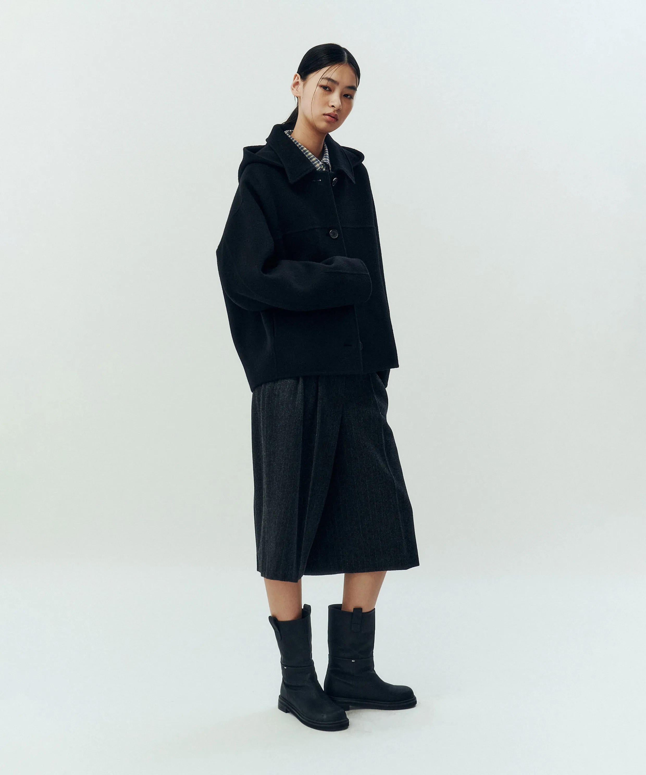 Wool Stripe Bermuda Pants_Melange Dark Gray 9105431214