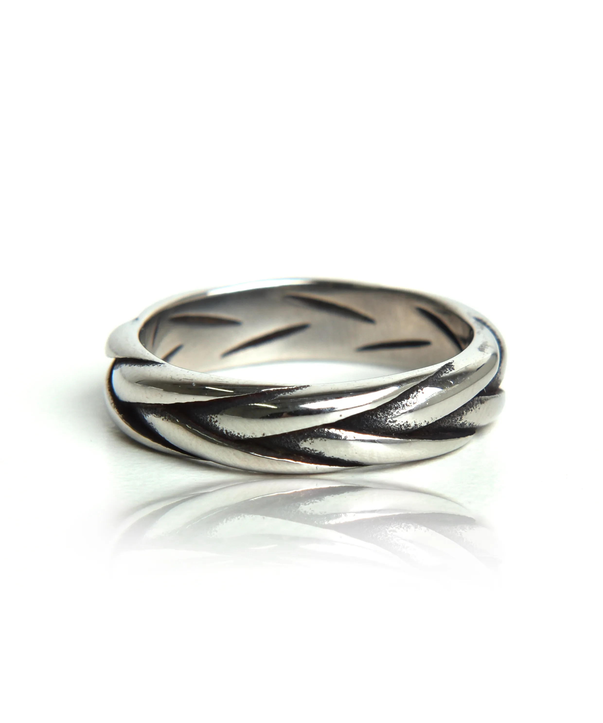 SBM016 Tie black open ring 4 SBM016 Tie black open ring